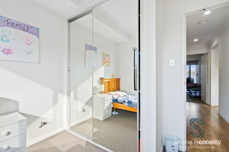 Property photo of 105/348 Railway Parade Beckenham WA 6107