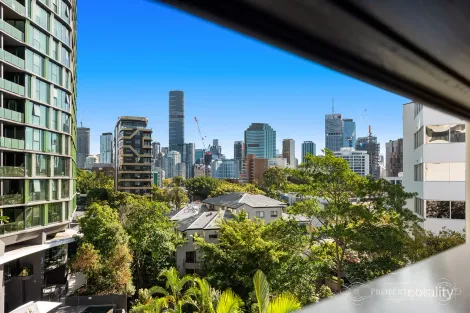 Property photo of 12/19 O'Connell Street Kangaroo Point QLD 4169