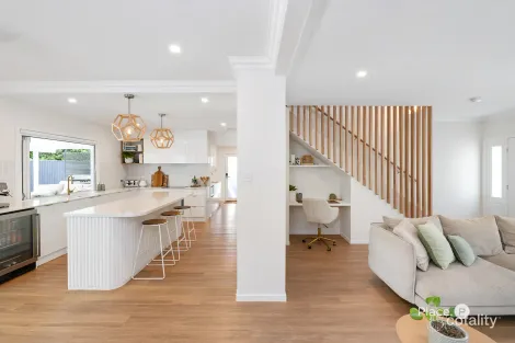 Property photo of 111 Victoria Street Fairfield QLD 4103