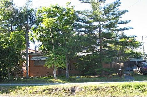 6 Vales Rd, Mannering Park, NSW 2259