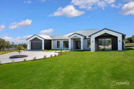 Property photo of 30 Serenity Ridge Berry NSW 2535