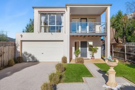 6b Boscarne Ave, Torquay, VIC 3228