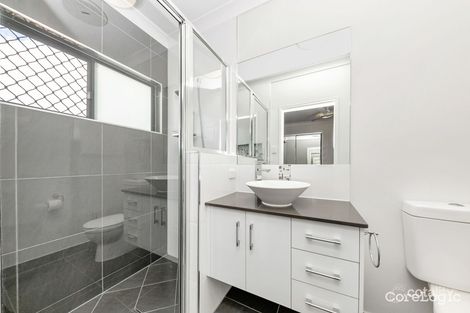 Property photo of 36 Monolith Circuit Cosgrove QLD 4818