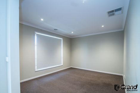 Property photo of 50 Ferrari Drive Cranbourne East VIC 3977