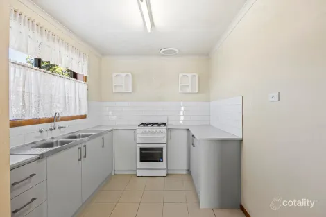 Property photo of 3/7 Clarkson Street Sebastopol VIC 3356