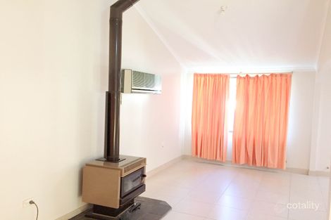 Property photo of 4 Ivanhoe Street St Johns Park NSW 2176