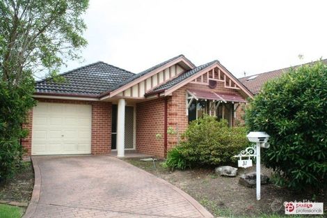 31 Beltana Ct, Wattle Grove, NSW 2173