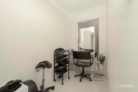 Property photo of 11 Speranza Parkway Sinagra WA 6065