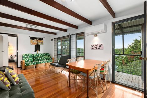 Property photo of 24 Grandview Avenue Rye VIC 3941