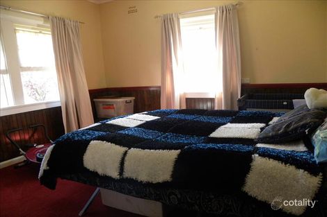 Property photo of 40 Eulo Street Cowra NSW 2794