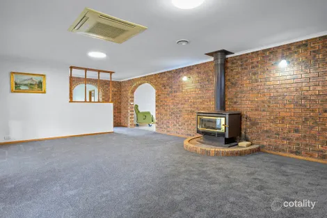 Property photo of 33 Freestone Crescent Wynyard TAS 7325