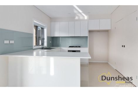 5/6 Kent St, Minto, NSW 2566
