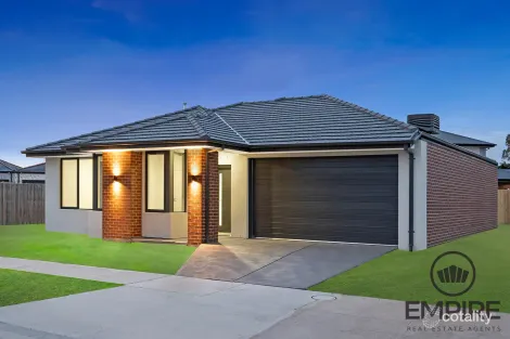 7 Westerfolds St, Clyde North, VIC 3978