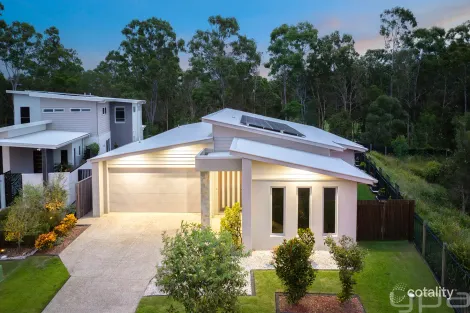 Property photo of 14 Paluma Crescent Pimpama QLD 4209