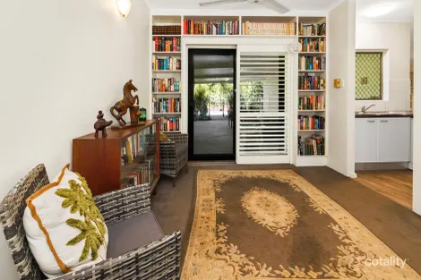 Property photo of 45 Ellengowan Drive Brinkin NT 0810