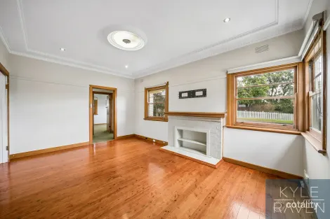 Property photo of 11 Mepunga Avenue Wangaratta VIC 3677