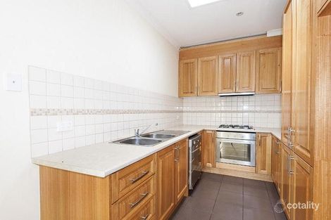 Property photo of 1/2 Faye Street Reservoir VIC 3073