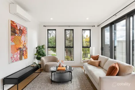 Property photo of 1/51 Victory Boulevard Ashburton VIC 3147