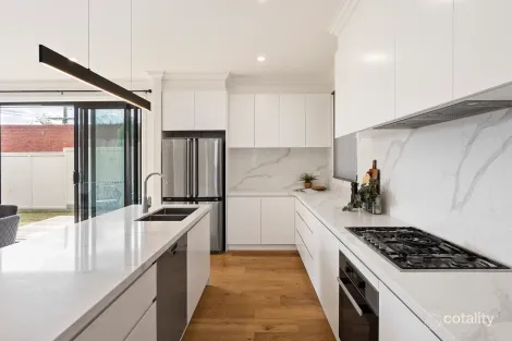 Property photo of 1/51 Victory Boulevard Ashburton VIC 3147