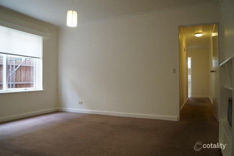 2/25 Balmoral Ave, Brunswick East, VIC 3057