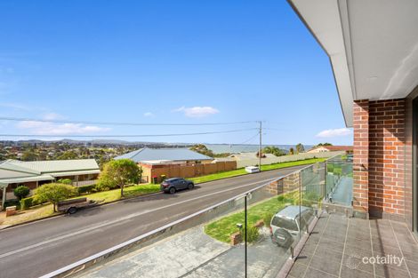 Property photo of 2/143 Wyndarra Way Koonawarra NSW 2530