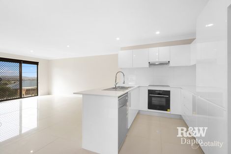 Property photo of 2/143 Wyndarra Way Koonawarra NSW 2530