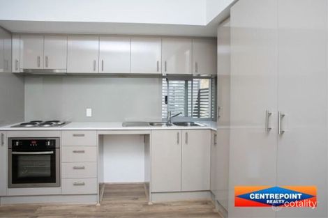 Property photo of 9/22 Hubert Road Maylands WA 6051