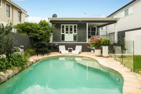 Property photo of 20 Parry Street Bulimba QLD 4171