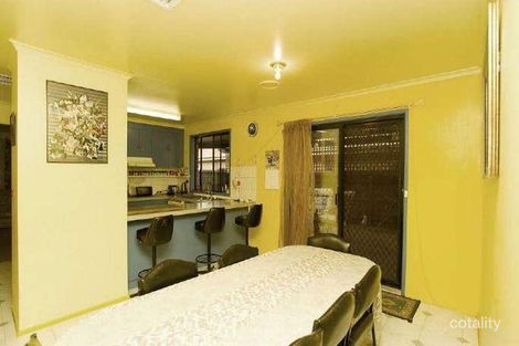 Property photo of 76 Dundee Way Sydenham VIC 3037