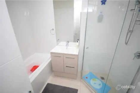 Property photo of 24 Stallion Drive St Clair SA 5011