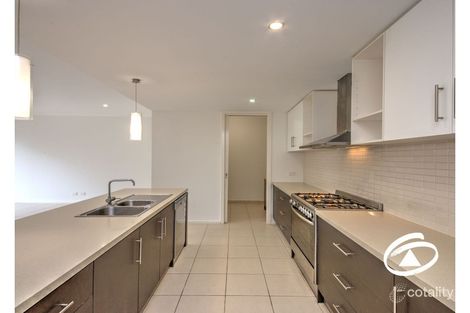 Property photo of 5 Albatross Drive Pakenham VIC 3810