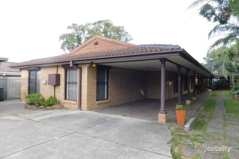 13 Ben Lomond St, Bossley Park, NSW 2176