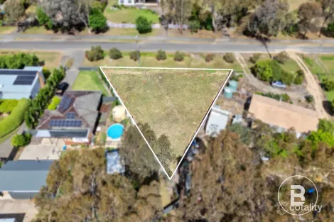 16 William St, Axedale, VIC 3551