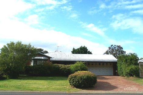 18 Cockman Crss, Stratton, WA 6056