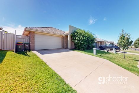 Property photo of 23 Sherrard Crescent Dubbo NSW 2830