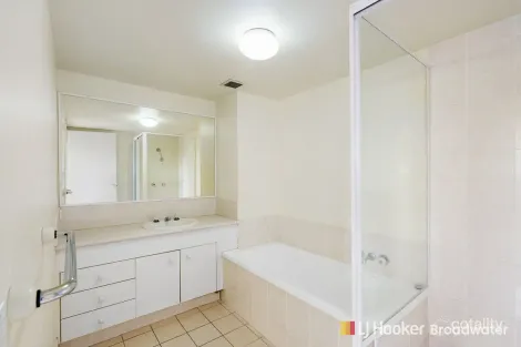 Property photo of 10/12 Whiting Street Labrador QLD 4215