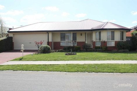 55 Sunny Park Cl, Gisborne, VIC 3437