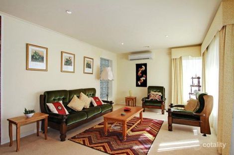 Property photo of 11 Neuparth Road Croydon North VIC 3136