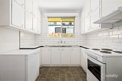 Property photo of 2/3 Crescent Road Camberwell VIC 3124