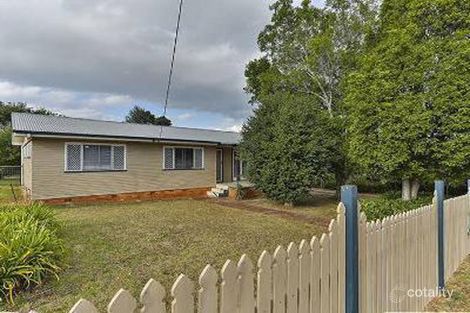 157 Alderley St, Centenary Heights, QLD 4350