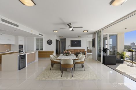 Property photo of 3092/3029 The Boulevarde Carrara QLD 4211