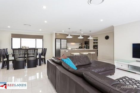 Property photo of 26 Willis Close Redland Bay QLD 4165