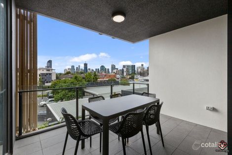 Property photo of 101/58 Manilla Street East Brisbane QLD 4169