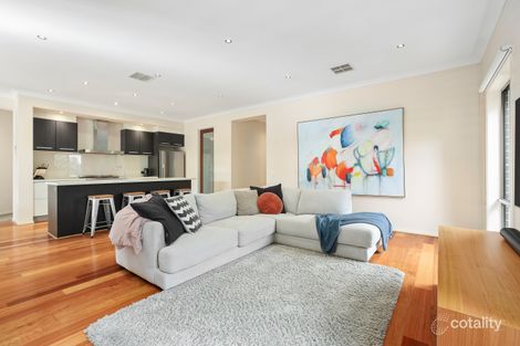 Property photo of 17 Norris Circuit Croydon VIC 3136