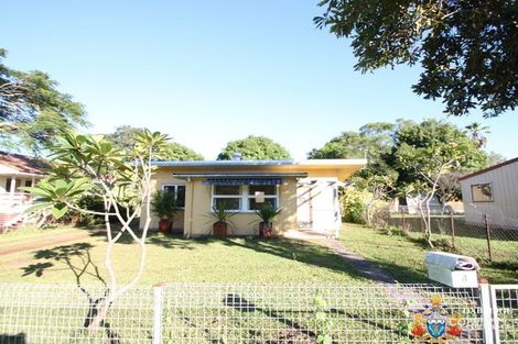 Property photo of 4 Harding Street Kallangur QLD 4503