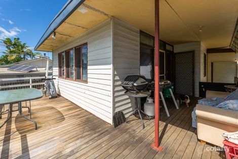 20 Dorothea Mackellar St, Burnett Heads, QLD 4670