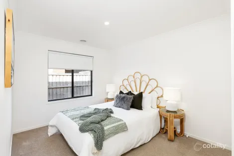 Property photo of 11 Banff Road Winter Valley VIC 3358