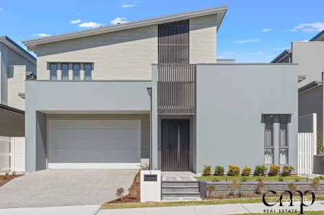 5 Florian Bvd, Gledswood Hills, NSW 2557