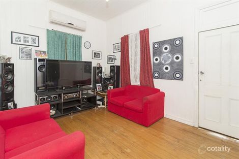 Property photo of 24 Swallow Court Newtown QLD 4350