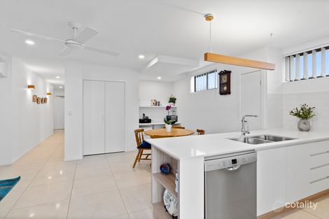 Property photo of 1/72 Clara Street Wynnum QLD 4178